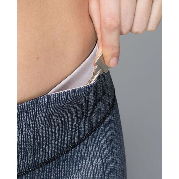 Lululemon Wunder Under Crop *Full-On Luxtreme 4 Burlap Texture Black Dune - Picture 7 of 8